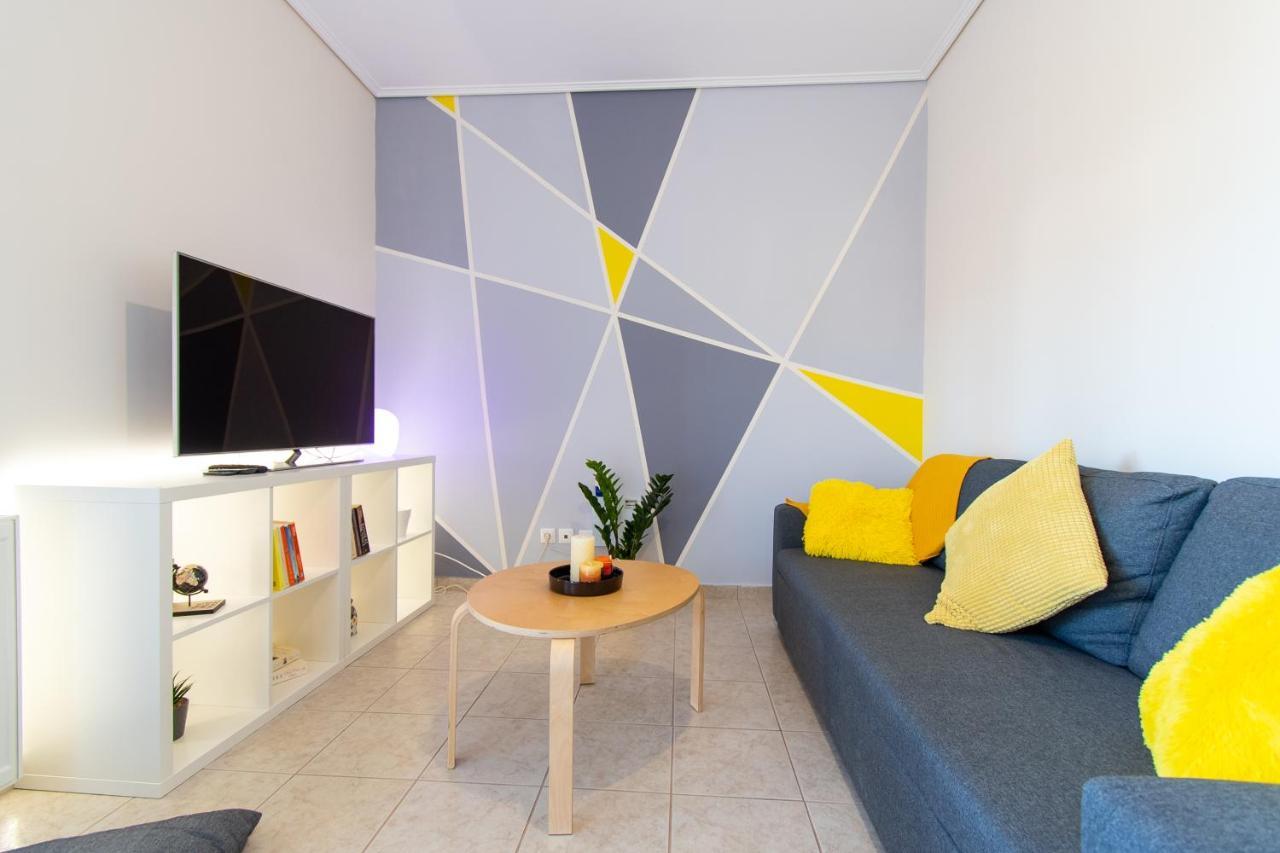 Yelayellow House Near To Airport, Rafina Port And Metropolitan Expo Artemida  Esterno foto