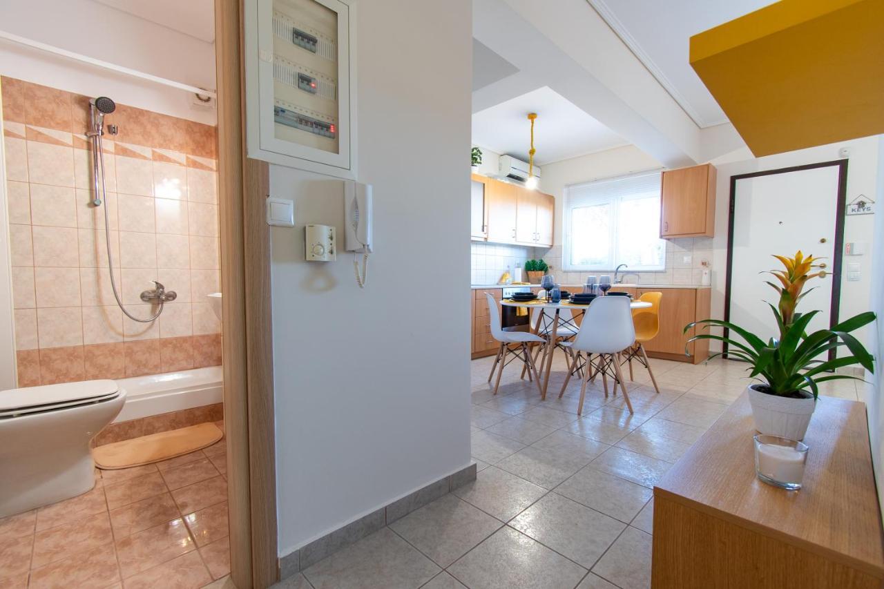 Yelayellow House Near To Airport, Rafina Port And Metropolitan Expo Artemida  Esterno foto