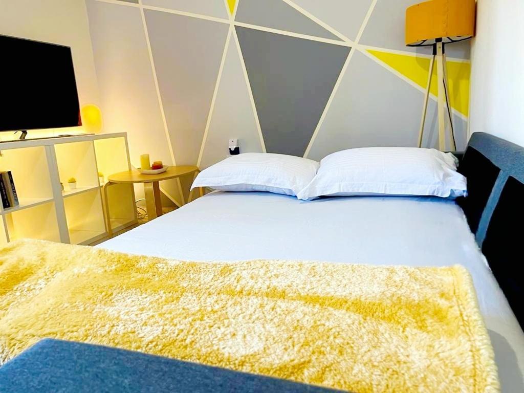 Yelayellow House Near To Airport, Rafina Port And Metropolitan Expo Artemida  Esterno foto